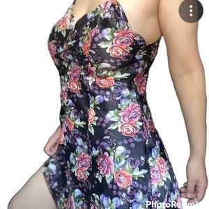Vintage  Gold label Victoria’s Secret floral slip dress Size S